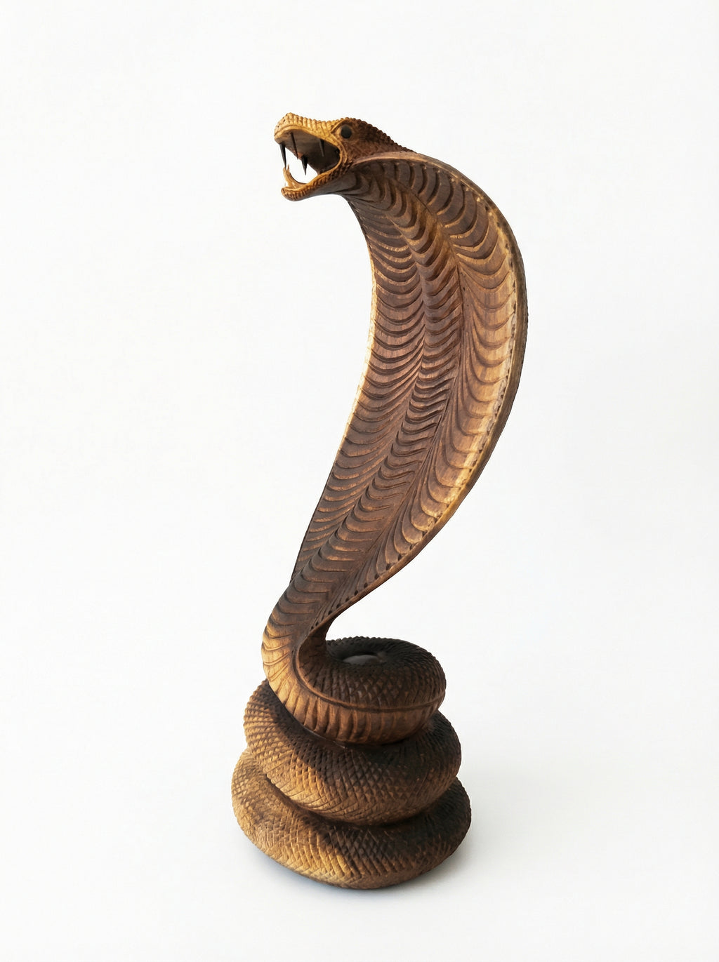Aggressive Suar Cobra - Wood Carving